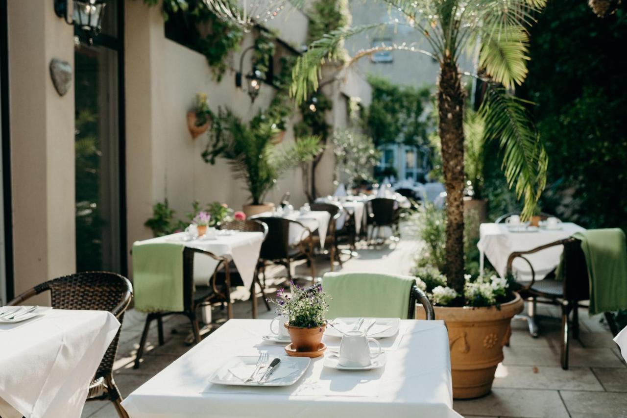 Hotel Crystal Σααρμπρύκεν Εξωτερικό φωτογραφία