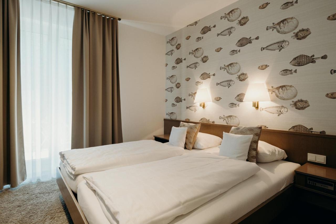 Hotel Crystal Σααρμπρύκεν Εξωτερικό φωτογραφία
