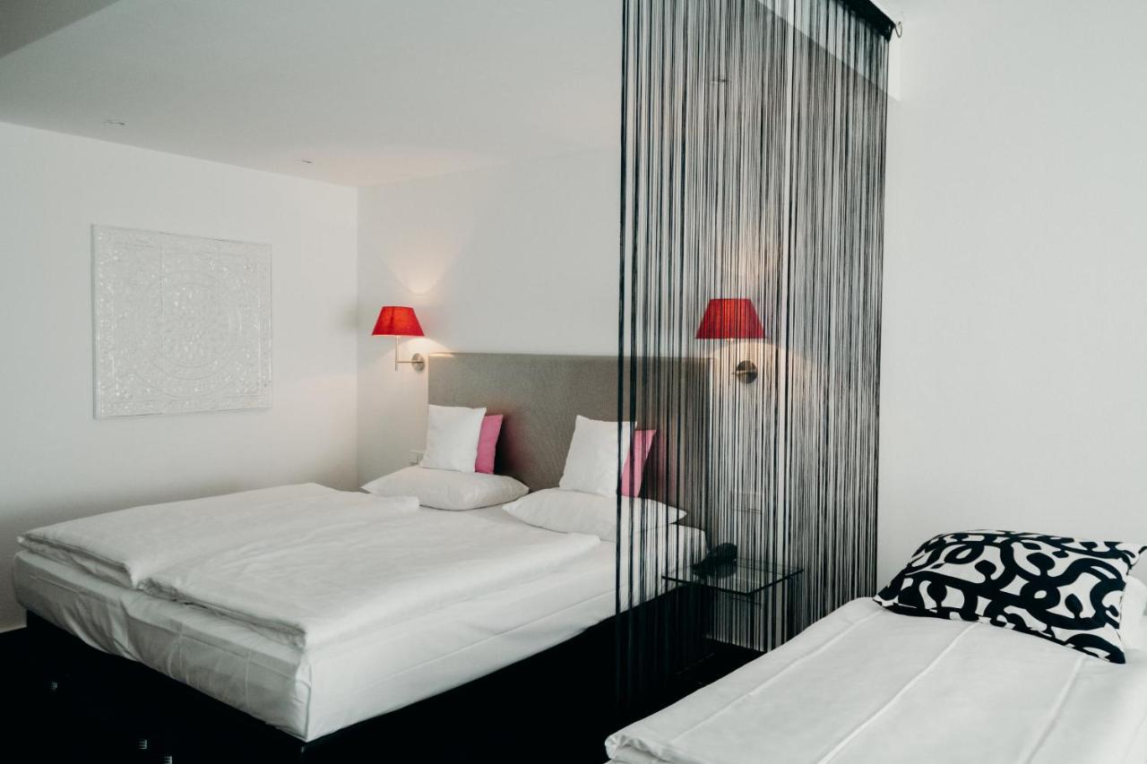 Hotel Crystal Σααρμπρύκεν Εξωτερικό φωτογραφία